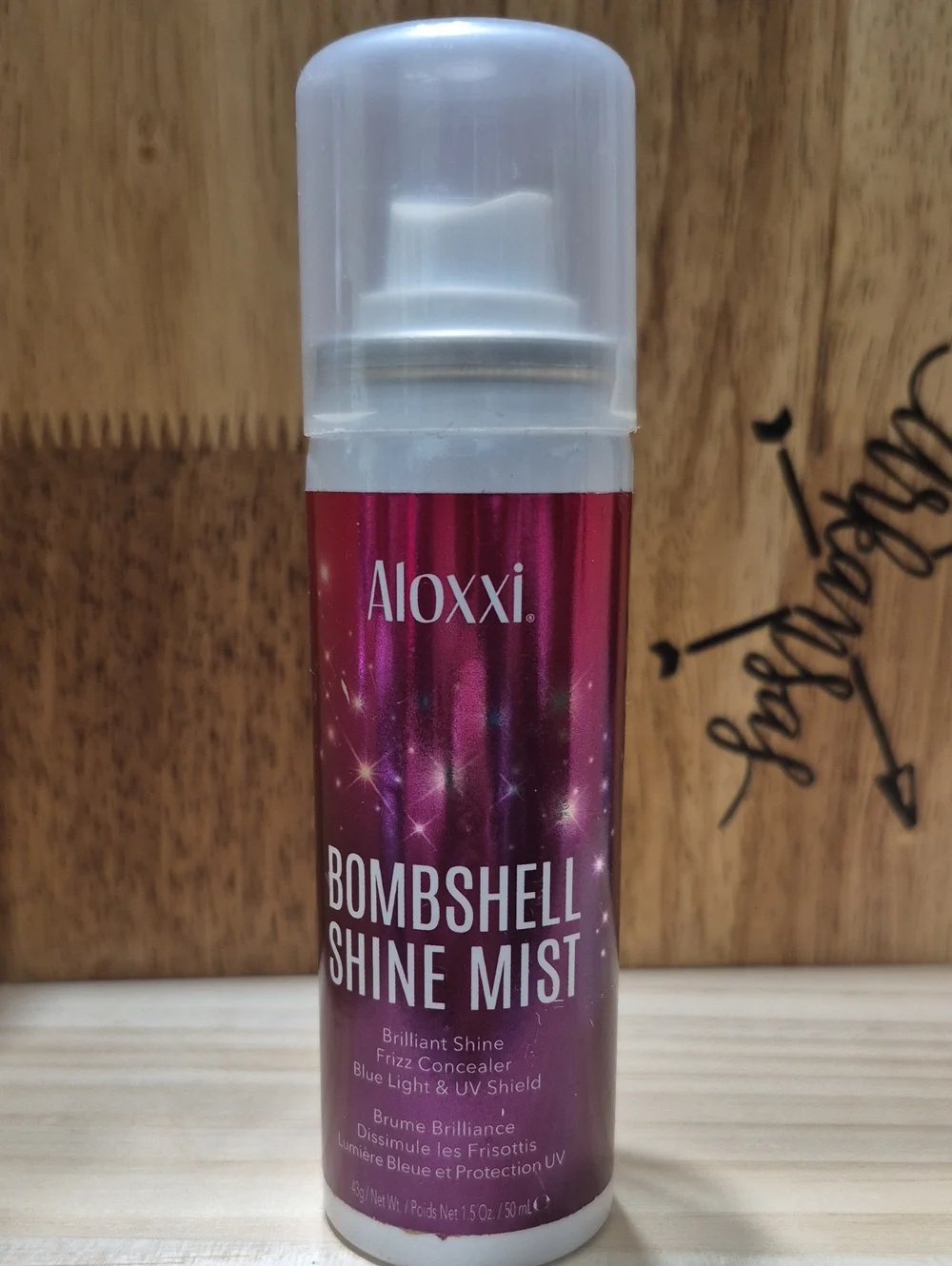 Aloxxi Bombshell Shine Mist - Pink Metallic Bottle